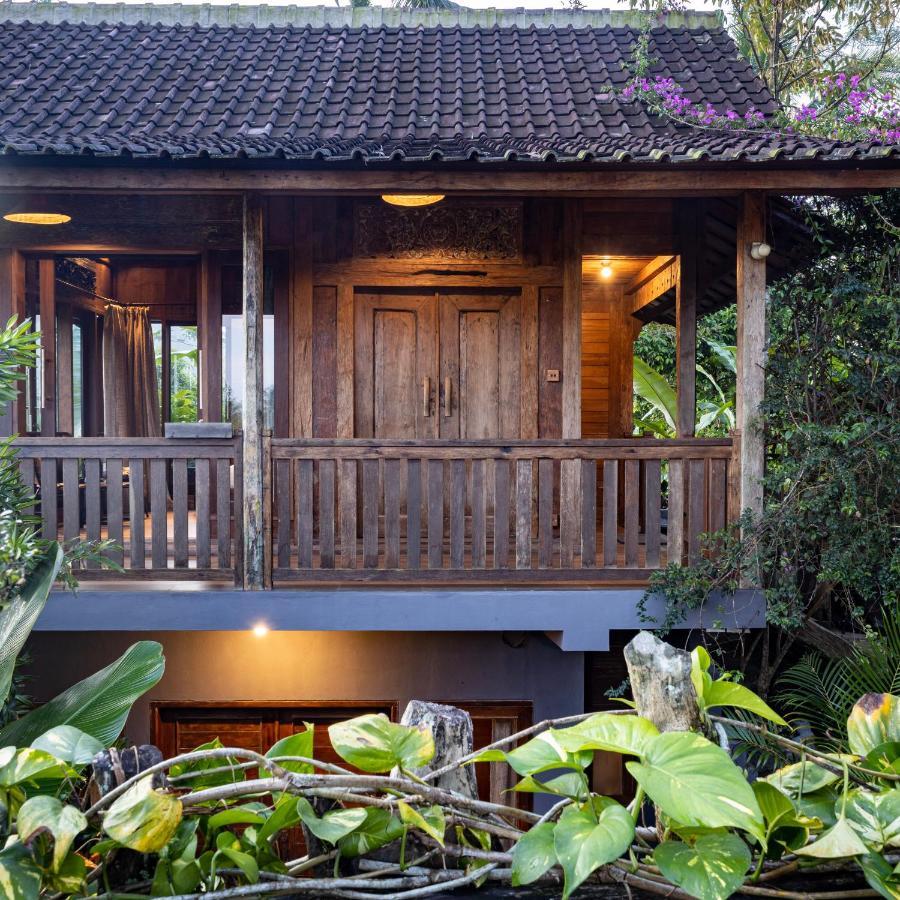 Niente Bali Villa Penebel Exterior foto
